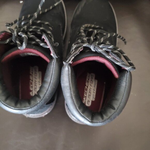 Skechers boots Black color Drawstring size 4.5 big boy - Picture 4 of 6